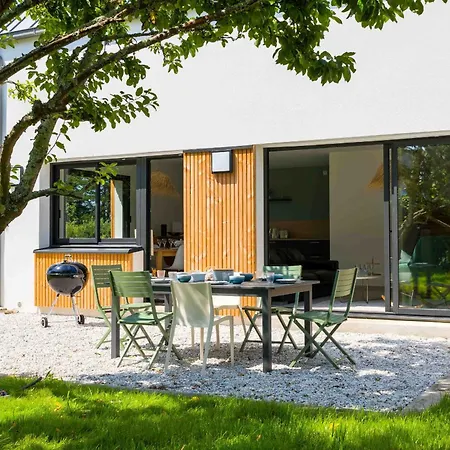 Holiday home A 490m De La Plage, Maison Neuve Pour 8 Tregunc