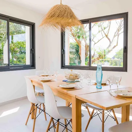 Holiday home A 490m De La Plage, Maison Neuve Pour 8 *